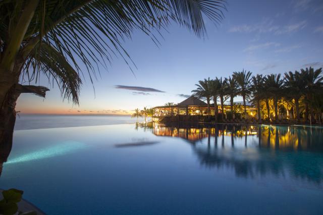 LOPESAN COSTA MELONERAS RESORT & SPA  - Bazény - Venkovní bazén