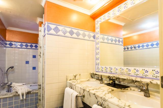 BLUEBAY BEACH CLUB - Pokoje - APARTMENT SUPERIOR BALCONY OR TER