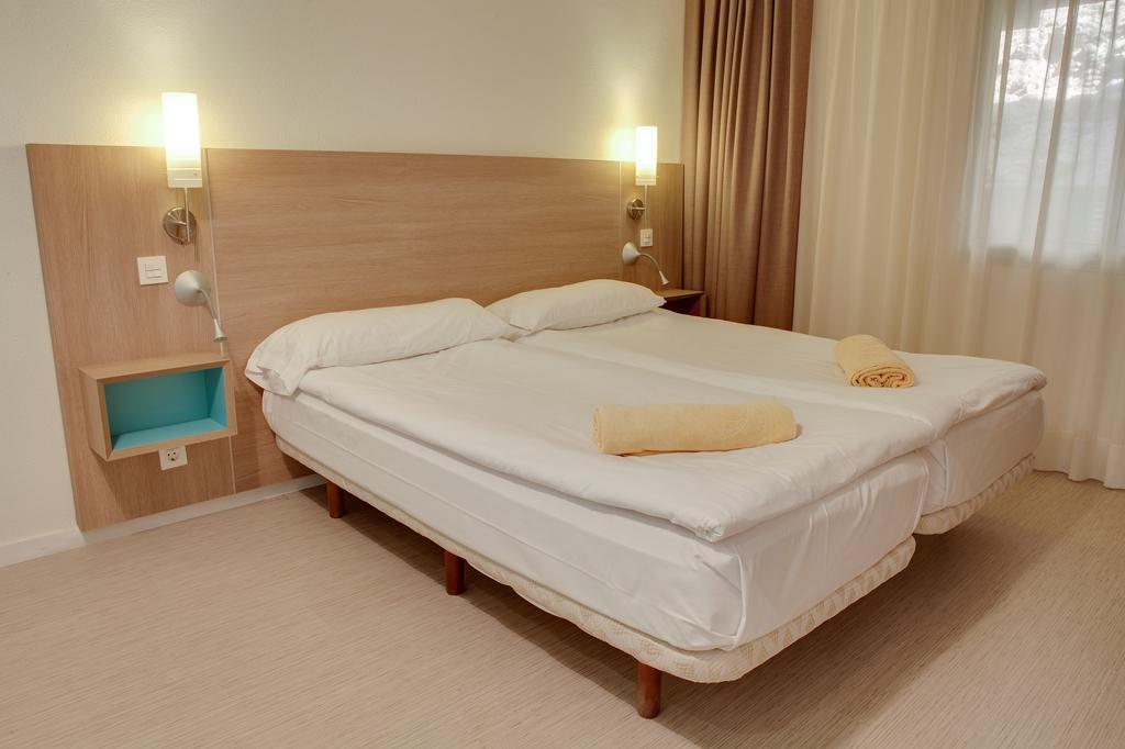 RIVIERA VISTA - Pokoje - 2 BEDROOM SUITE WITH SEA VIEW AND BALC