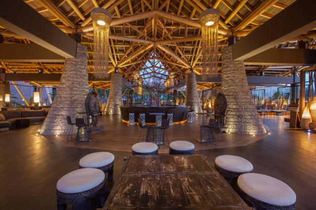 LOPESAN BAOBAB RESORT - Restaurace - AKARA