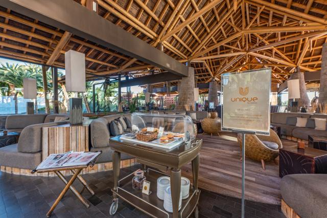 LOPESAN BAOBAB RESORT - Obecné - Hlavní budova