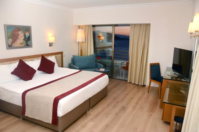 KORUMAR HOTEL DE LUXE - Pokoje - LARGE ROOM SEAVIEW BALCONY