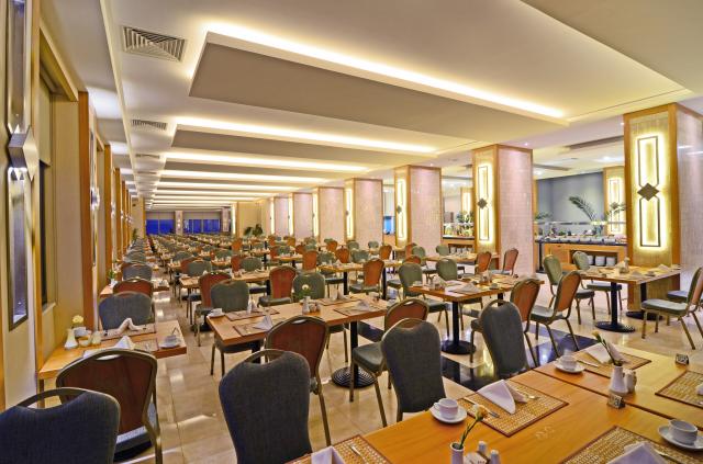 KORUMAR HOTEL DE LUXE - Restaurace - ORIENT