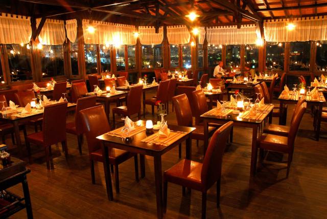 KORUMAR HOTEL DE LUXE - Restaurace - SEDIR