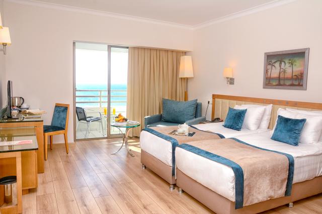 KORUMAR HOTEL DE LUXE - Pokoje - LARGE ROOM SEAVIEW BALCONY