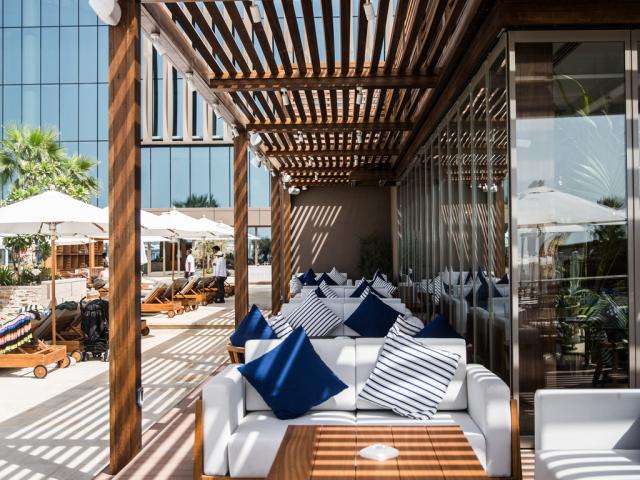 RIXOS PREMIUM DUBAI - Bary - Azure Beach Bar