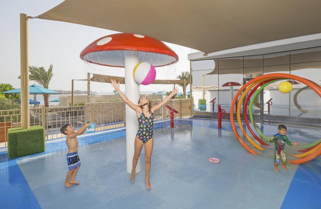 THE RETREAT PALM DUBAI- M GALLERY BY SOFITEL - Miniklub - Minik