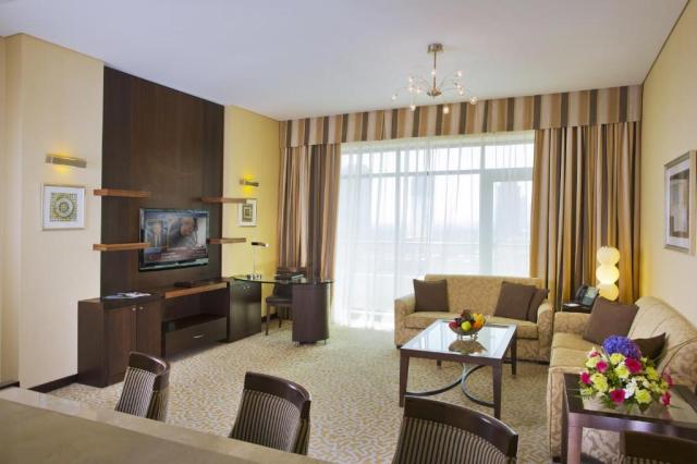 TIME OAK HOTEL & SUITES - Pokoje - Three Bedroom