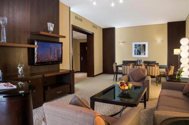TIME OAK HOTEL & SUITES - Pokoje - Three Bedroom