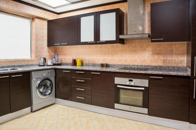 TIME OAK HOTEL & SUITES - Pokoje - Three Bedroom