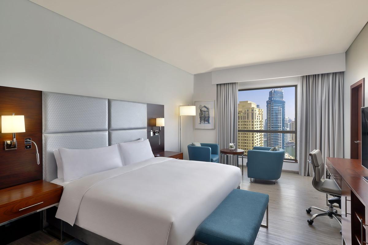HILTON DUBAI THE WALK - Pokoje - THREE BEDROOM FAMILY SUITE WIT