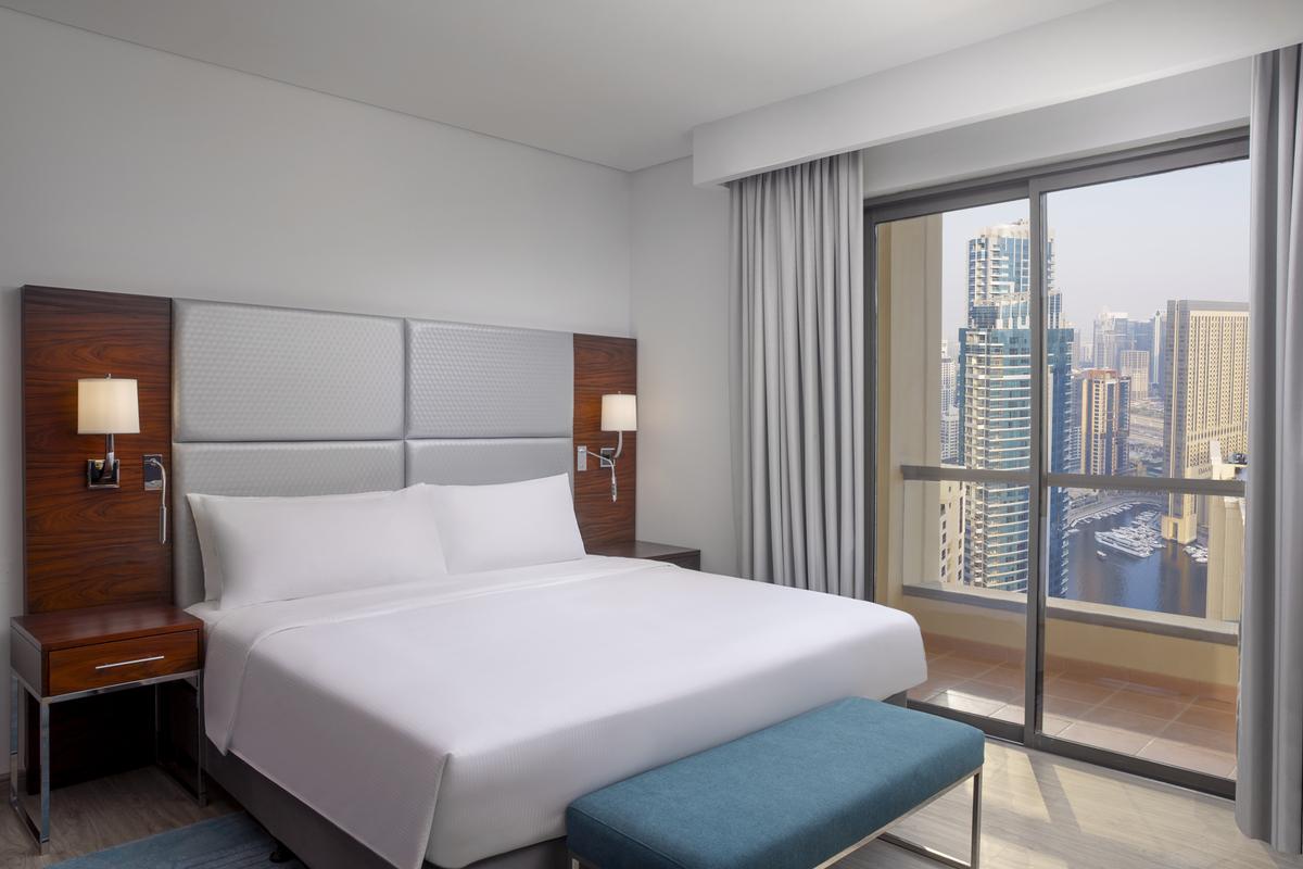 HILTON DUBAI THE WALK - Pokoje - FOUR BEDROOM FAMILY SUITE WITH