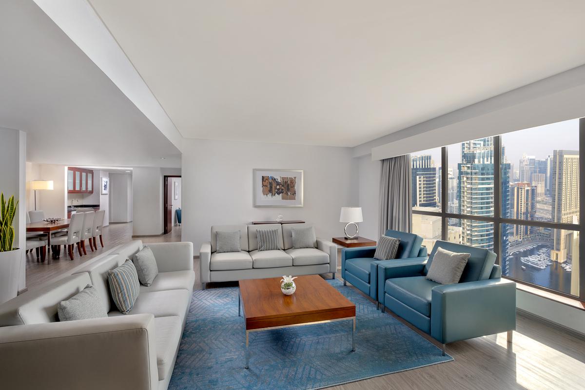 HILTON DUBAI THE WALK - Pokoje - FOUR BEDROOM FAMILY SUITE WITH