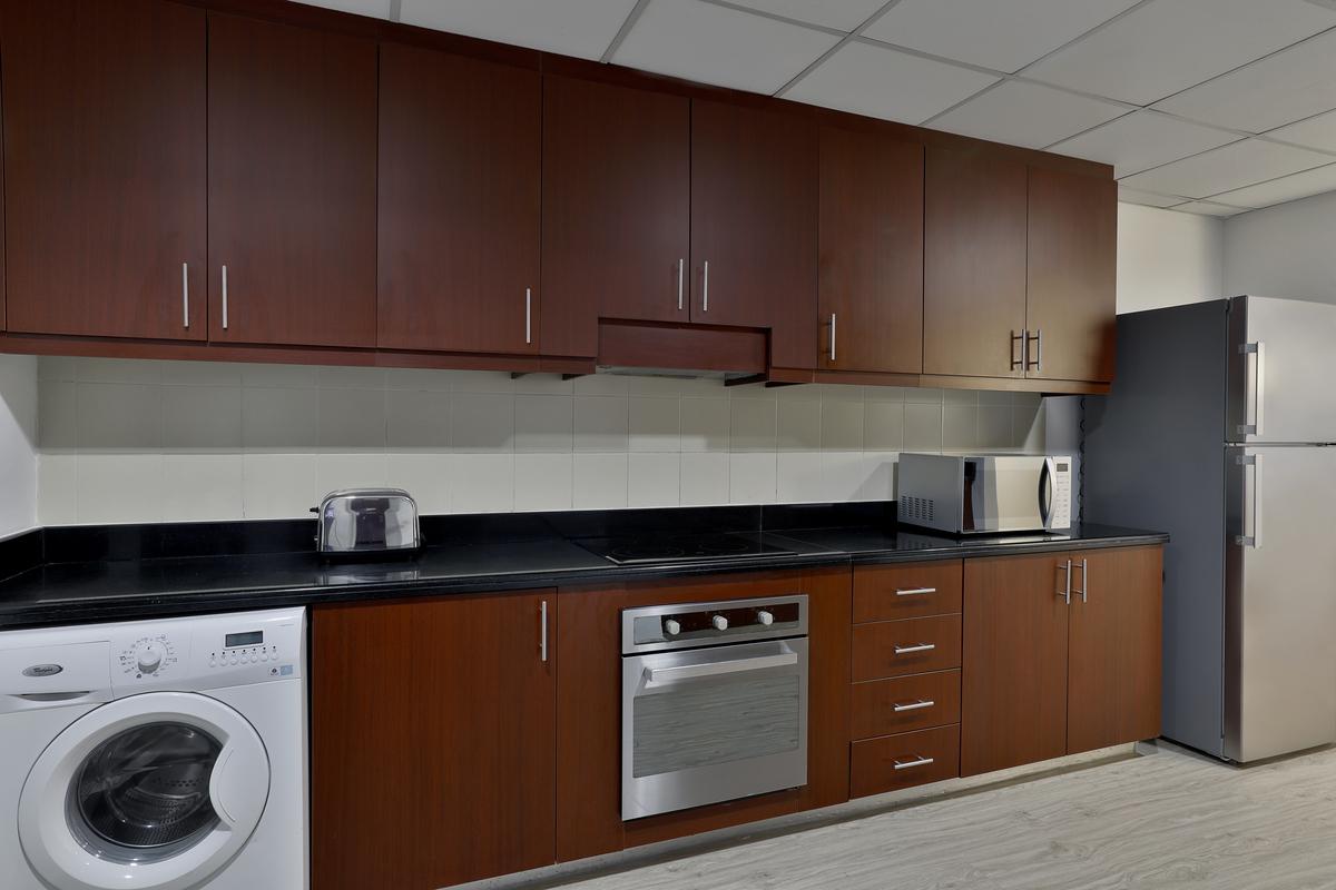 HILTON DUBAI THE WALK - Pokoje - FOUR BEDROOM FAMILY SUITE WITH