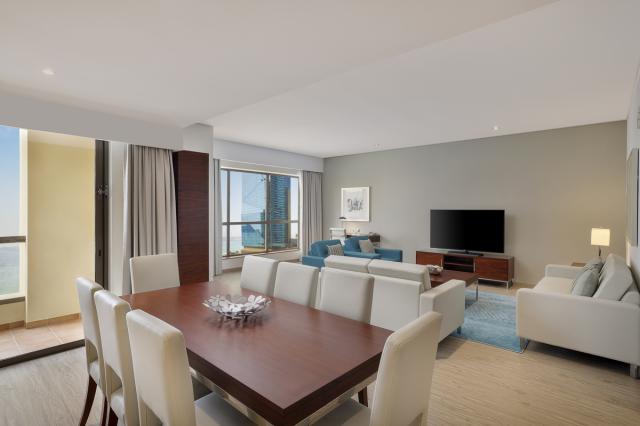 HILTON DUBAI THE WALK - Pokoje - THREE BEDROOM FAMILY SUITE SEA