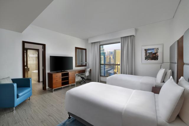 HILTON DUBAI THE WALK - Pokoje - FOUR BEDROOM FAMILY SUITE WITH