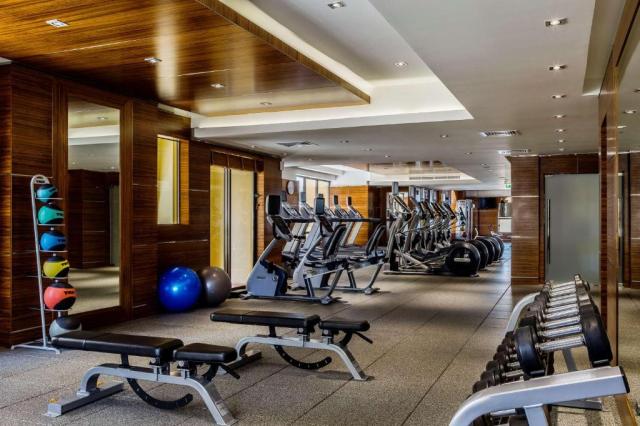 HILTON DUBAI THE WALK - Sport - Sport
