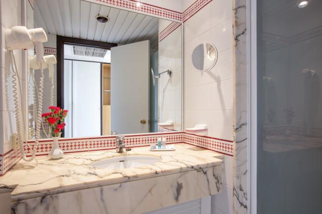 WELIKEHOTEL MARFIL PLAYA - Pokoje - DOUBLE STANDARD WITH BALCON