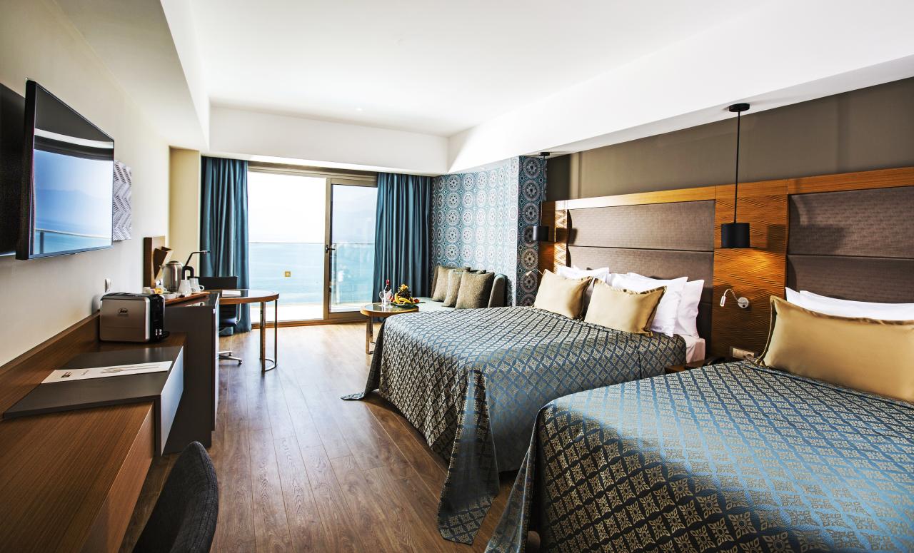 LIBERTY KUSADASI - Pokoje - DELUXE ROOM SIDE SEA VİEW