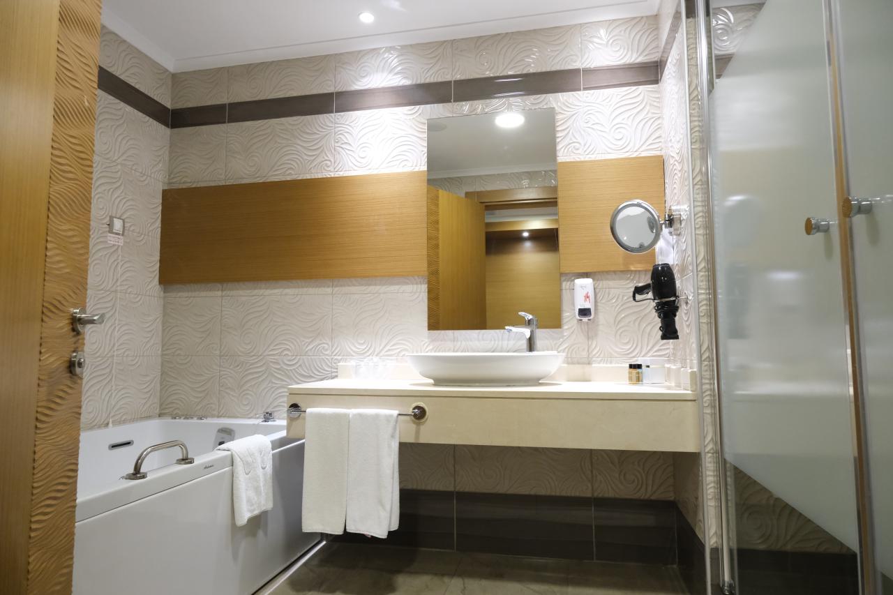 LIBERTY KUSADASI - Pokoje - DELUXE ROOM SIDE SEA VİEW