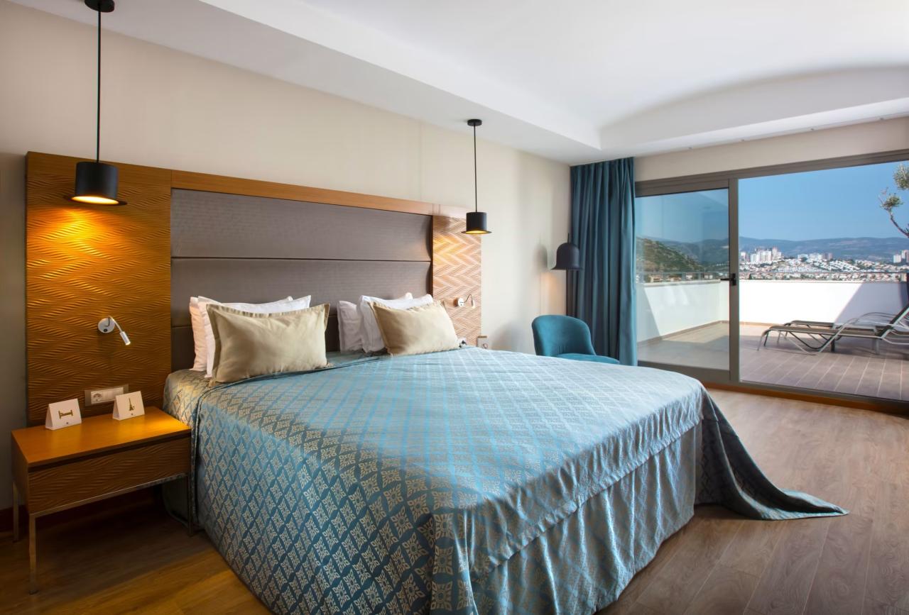 LIBERTY KUSADASI - Pokoje - CORNER SUITE SIDE SEA VIEW