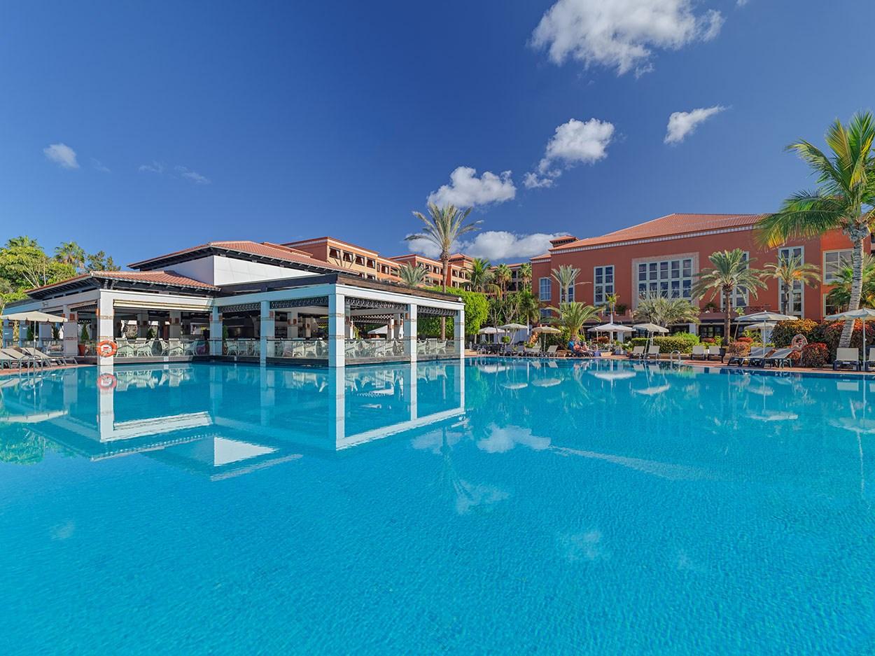 H10 COSTA ADEJE PALACE - Bazény - Venkovní bazén
