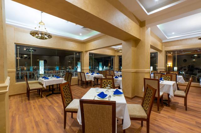 AKASSIA SWISS RESORT - Restaurace - La Vista Restaurant 