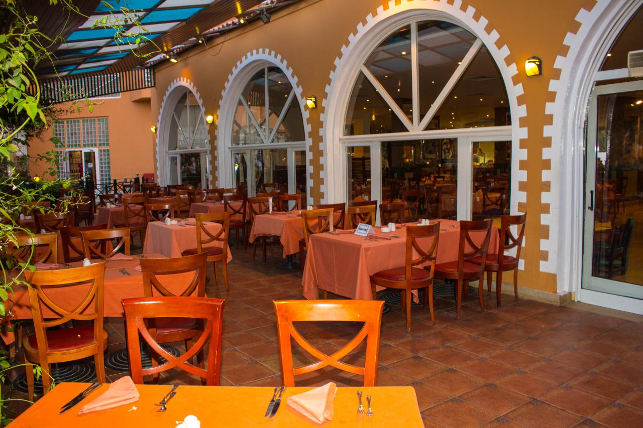 GOLDEN BEACH RESORT - Restaurace - The Bouquet