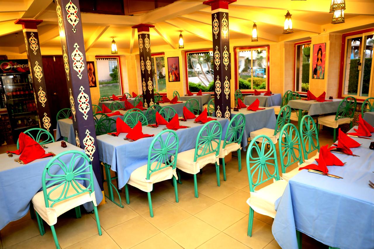 GOLDEN BEACH RESORT - Restaurace - Aladdin