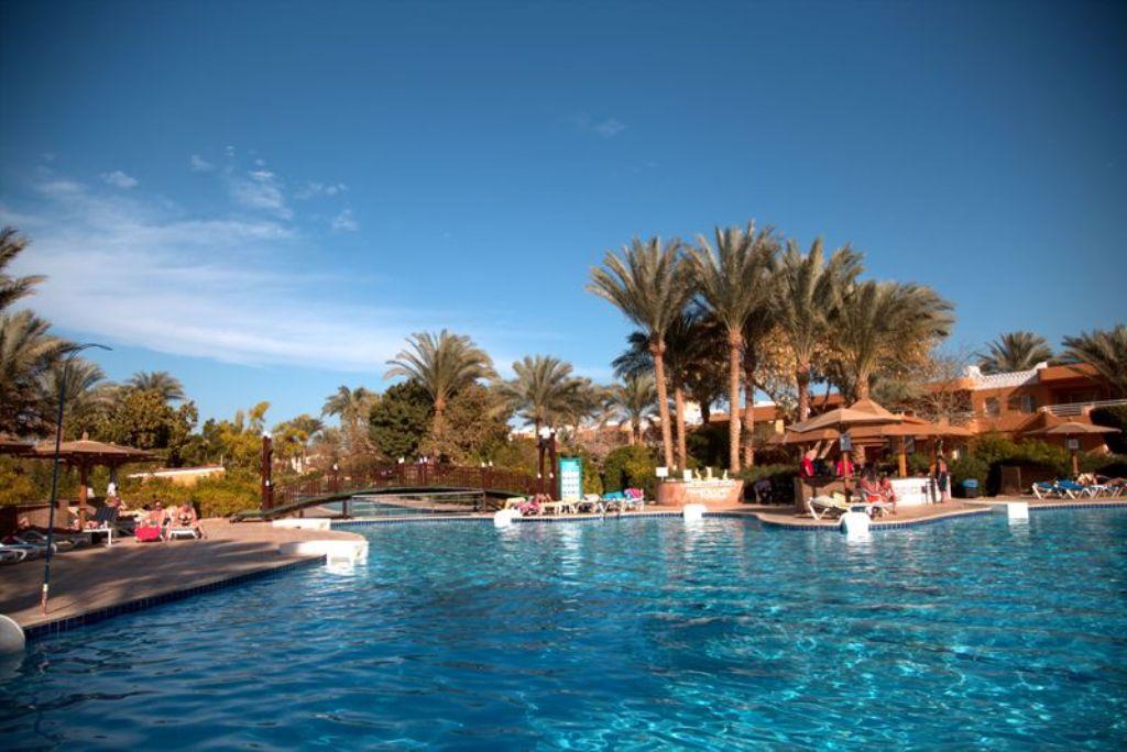 GOLDEN BEACH RESORT - Bazény - Venkovní bazén