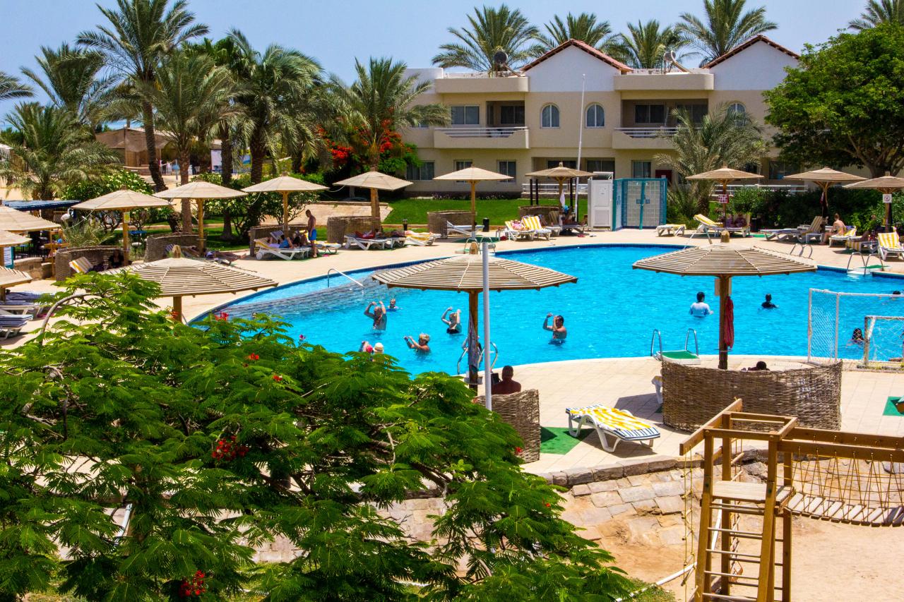 GOLDEN BEACH RESORT - Bazény - Venkovní bazén