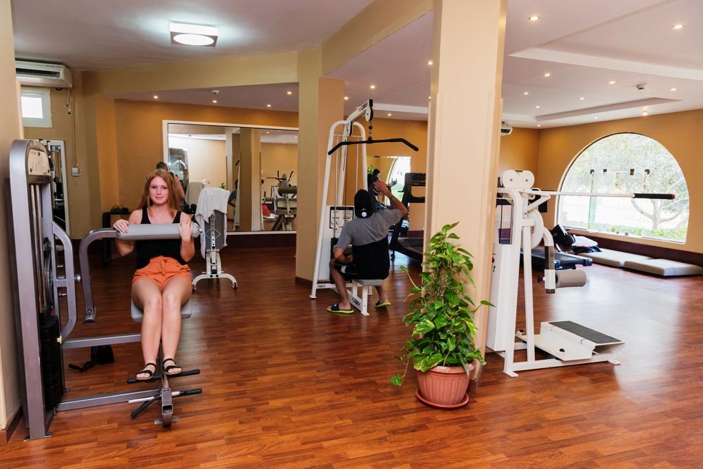 GOLDEN BEACH RESORT - Lázně - Lázně
