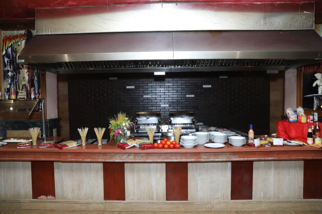 GOLDEN BEACH RESORT - Restaurace - The Bouquet