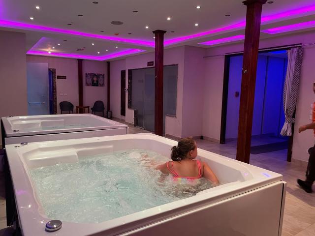 DREAM LAGOON RESORT & AQUA PARK - Lázně - Lázně