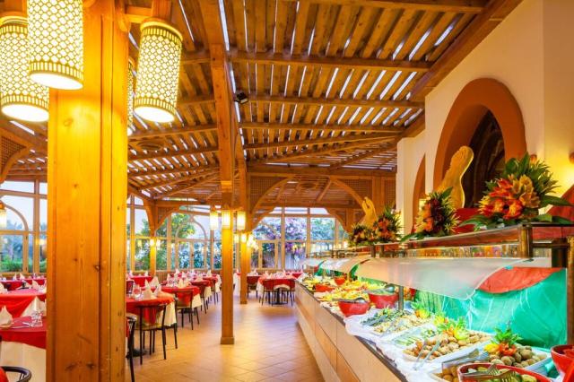 DREAM LAGOON RESORT & AQUA PARK - Restaurace - Coral Restaurant
