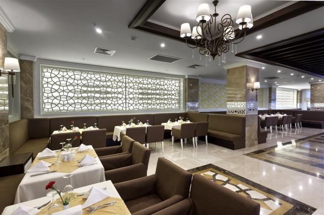 KARMIR RESORT & SPA - Restaurace - Citrine Ana restaurant