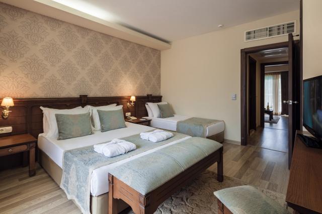 CLUB HOTEL TURAN PRINCE WORLD - Pokoje - SELECT VILLA JUNIOR SU