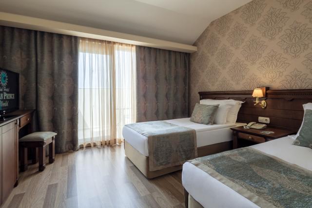 CLUB HOTEL TURAN PRINCE WORLD - Pokoje - SELECT VILLA SENIOR SU