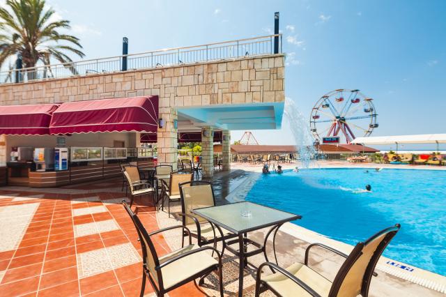 CLUB HOTEL TURAN PRINCE WORLD - Restaurace - Pastane