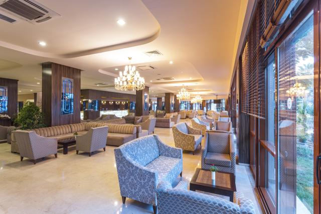 CLUB HOTEL TURAN PRINCE WORLD - Bary - Lobby Bar