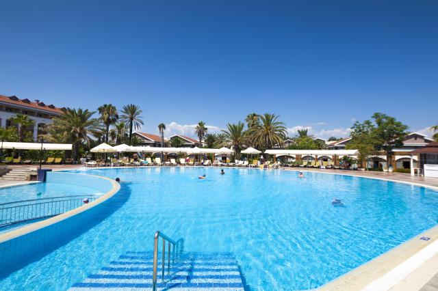 CLUB HOTEL TURAN PRINCE WORLD - Bazény - Venkovní bazén