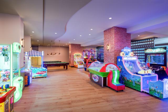 DELPHIN PALACE HOTEL - Animace - Animace