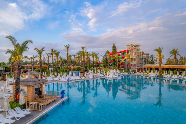 DELPHIN PALACE HOTEL - Bazény - Venkovní bazén
