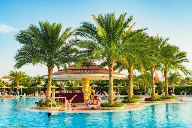 FANTAZIA RESORT MARSA ALAM - Bazény - Hlavní budova