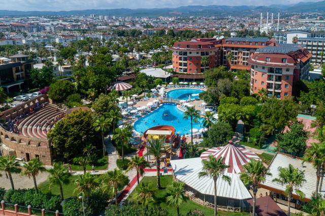 PALMERAS BEACH HOTEL - Obecné - Hlavní budova