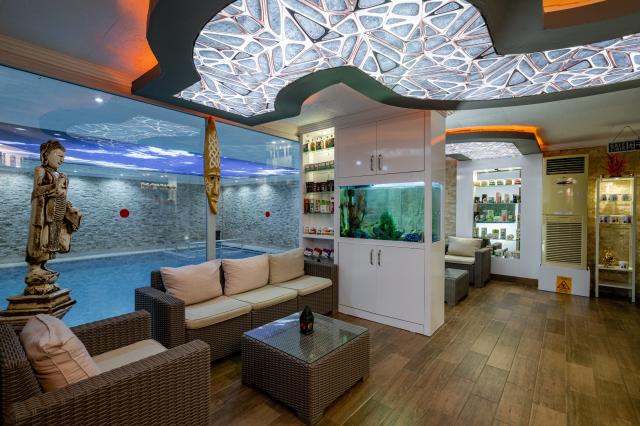 PALMERAS BEACH HOTEL - Lázně - Lázně