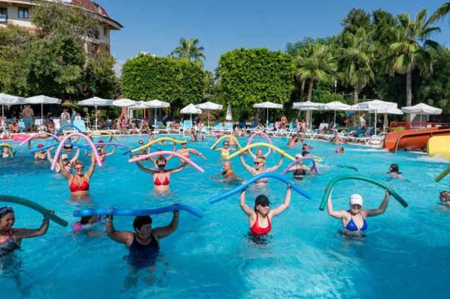 PALMERAS BEACH HOTEL - Animace - Animace