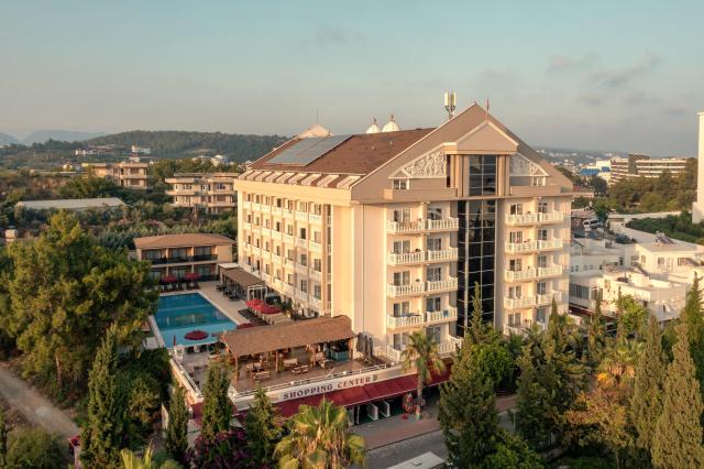 JUSTINIANO DE LUXE RESORT - Obecné - Přístavba