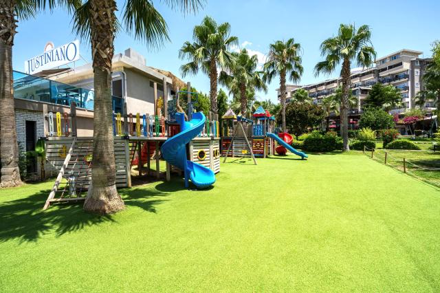 JUSTINIANO DE LUXE RESORT - Miniklub - Miniklub
