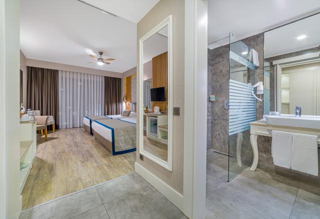 JUSTINIANO DE LUXE RESORT - Pokoje - CORAL ROOM 